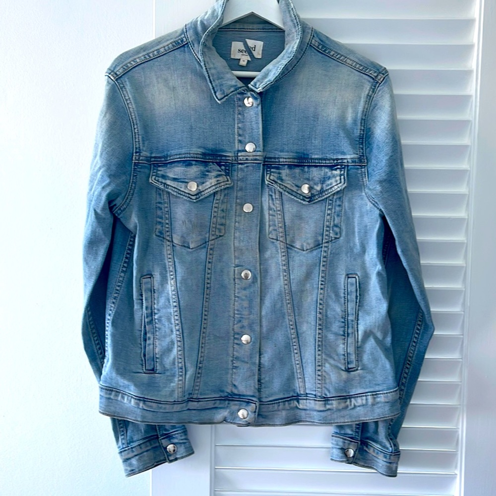 Classic Denim jacket with silver hardware